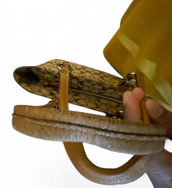 Coach Signature Canvas Heritage Stripe Carryall Tote Bag - Picture 5 of 9